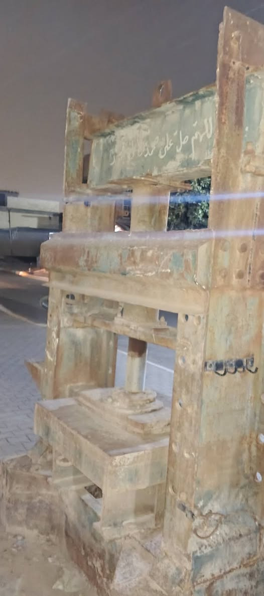 السلام عليكم ورحمة الله وبركاته
أخوان بريص معا المطاور مالته كامل البريص متروك صارله 4 سنوات معروض للبيع سعر مانطي بي اي ابو مصلحه يجي يقم وياخذ مكان البريص كربلاء  ***********
