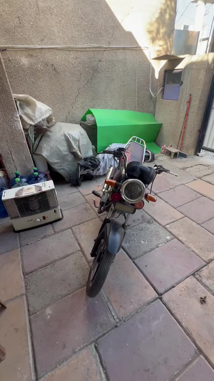 دايوان عظم ٢٠٢١
الدراجة اوراقهه كاملة ومدفعة كمرك رايح للمرور وسائلهم وتترقم يعني تاخذهه من يمي تروح ترقمهه

الدراجة خرسة ونشيطة كلش استخدام طالب كلية روحة ورجعة مو للدلفري 

اشايرهه من اخذتهه جديدات بس عوزهه كتف اشاير

تشتغل نكرة سلف - هندر واحد حتى الصبح وكدامكم الصوت

مكاني بغداد الدورة ب ٨٠٠ بيهه مجال لطيف للشراي
متواجد واتساب فقط ***********
