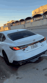 بيع مستعجل‼️كامري 2025 هايبرد
(السونار و رقم الشاصي بالمنشور‼️ ) 
اقره المنشور قبل لا تتصل كلشي واضح بالمنشور 
كامري 2025 وارد امريكي رياضي 
محرك 2500 هايبرد ‼️
السياره عليها تعديلات و ترتيبات اضافيه 
السياره مال جناي مستوردها ولد على ايده و مصلحها بايده تصليح جناي  
شواصيها سليمه ‼️
السياره ما بيها اي نقص كامله من كل شيء !
من مواصفاتها :
رادارات امامي 
رادار خلفي 
نقط عمياء 
الحفاظ على المسار 
قياده شبه اليه 
بريك تلقائي 
مثبت سرعه 
ثلاجه 
اشاير باللمري
 كشن السايق كهرباء 
لد امامي خلفي 
سايد بريك كهرباء 
كير شفتات بالستيرن
كشناتها جلد لونين بلاد 
و بعد بيها موصفات …
السياره رقم بغداد بسمي تحويل مباشر 
مكان السياره المثنى ( السماوة)
السعر 228
رقم الهاتف 
***********
( رجاء كمل المنشور قبل لا تتصل)
