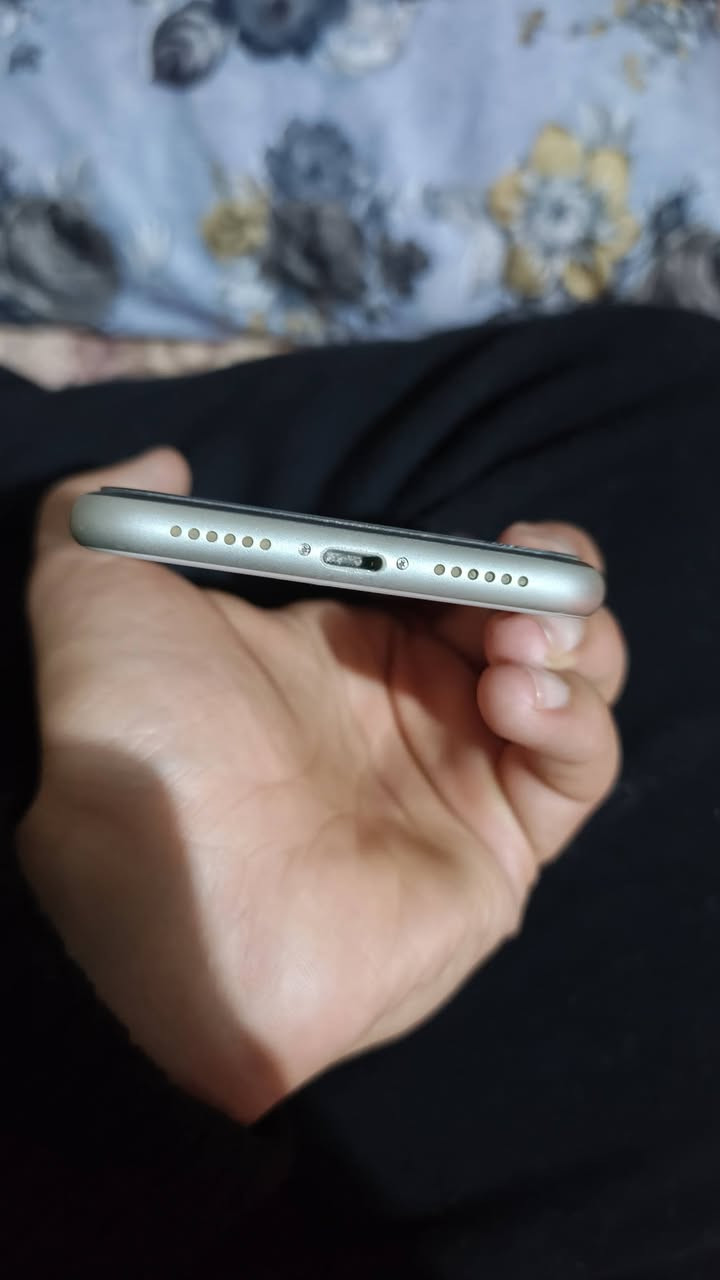 سلام علكيم عندي ايفون 11عادي ذاكره 128 بطاريه 76 جهاز كلله. بلادد كلا بلاد مامبدل بي شي للمراوسه او بيع.


**إذا كنت صاحب هذا الإعلان وتريد حذفه لأي سبب، رجاءا أرسل رسالة إلى الدعم الفني**