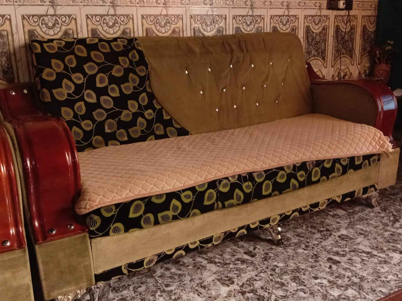 للبيع
تخم كامل مستعمل /بعقوبة
 للتواصل : ***********
