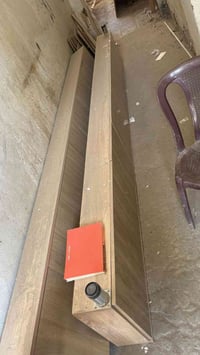 ميز • ٣٦٠×٢٠×٤٠ • نظيف