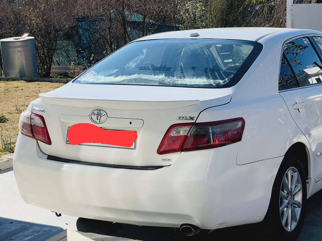 تویتا کامری مۆدیل 2008 خەلیجی بۆ فرۆشتن چوار پارچە و پەڵەیەک بۆیاخی هەیە دوو پارچەی لەسەر شوخت کراوە دوو پارچەی بۆیاخ ئێرەیە قرچێ بچوک پێشی هەیە بێ ئێرباک و شانسی سەنەوی تا 2030 تازەیە چوار تایە تازەی بۆ بەستراوە کارت بەنزینی هەیە دەعامی بۆ دەعامی بەشەرت مەسرەفی نیە سەیارەی خۆمانە و هین مەعرەز نیە نرخی 98 و مەجال 
***********
*********** كركوك, العراق
