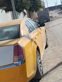 كرايسلر 300 • ٢٠١٤ • جاهزة