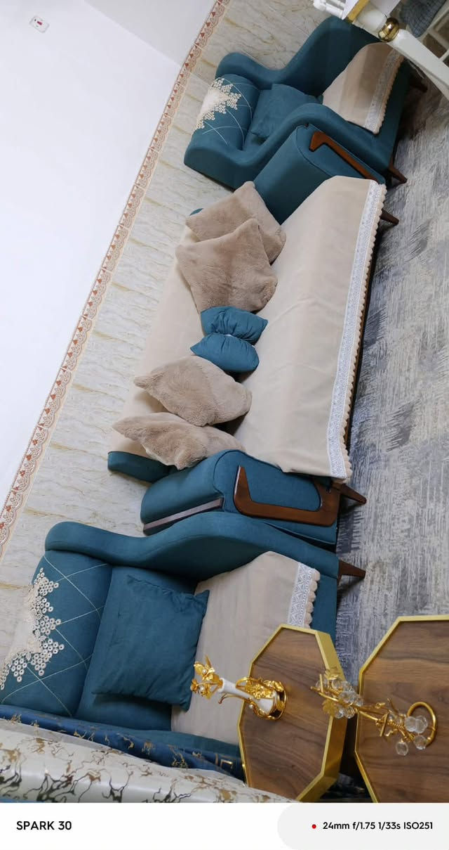 سلام عليكم غراض لبيع كاونتر غساله نص تخم كونصل مدخل طباخ قنينه نضيفات كلش تواصل***********
