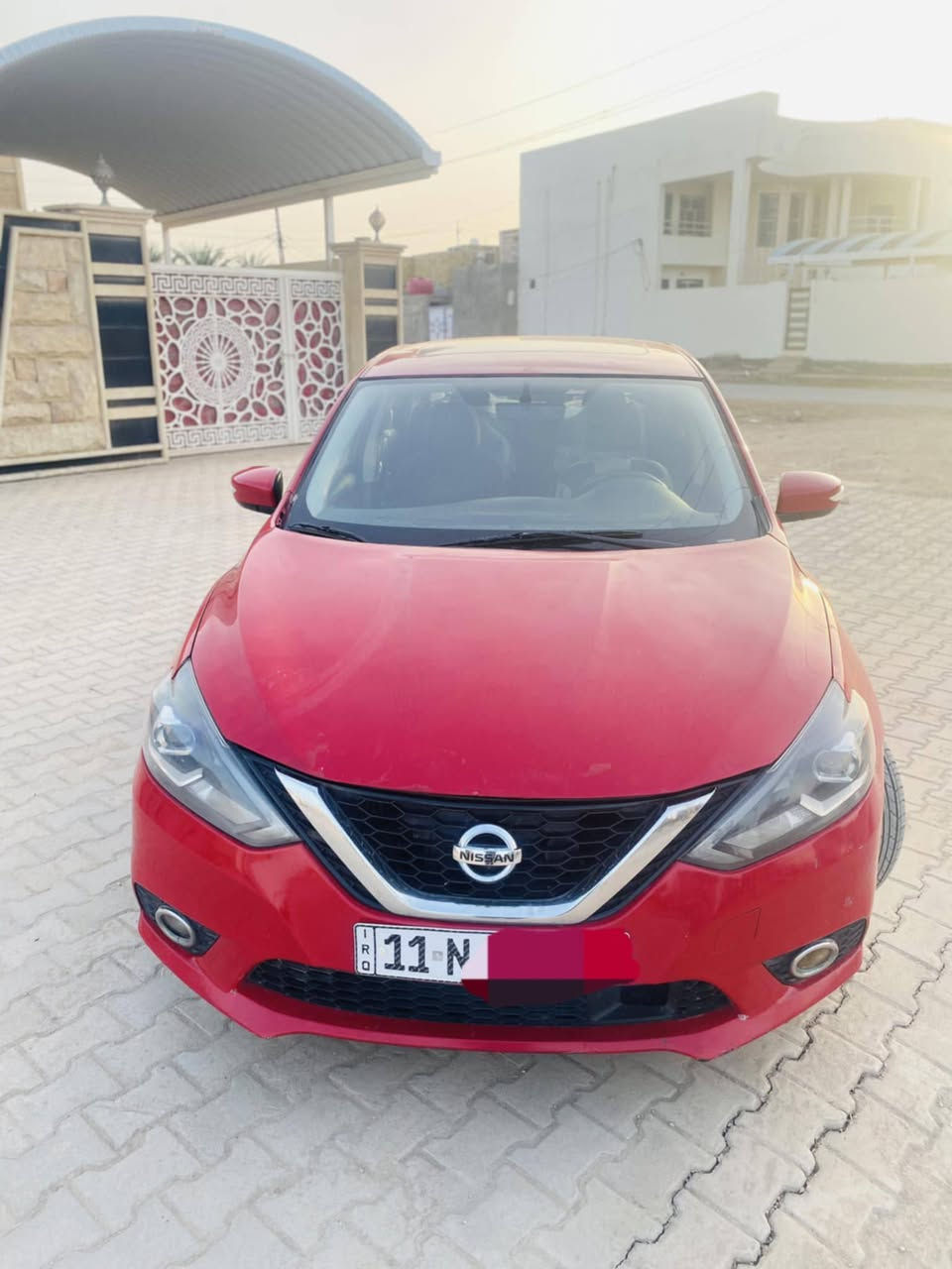 السلام عليكم  
نيسان سنترا SR 
TURBO
 اعلى فئه موديل ١٨رياضي  امريكي فول مواصفات ماشيه 96الف وقابل للزياده حادثه بنيدمصلح نفسه بدون دواخل رقم دولي بغداد 
مميز
 بأسمي
 مواصفات السياره 
فول بصمه 
فتحه بلقماره 
تحكم استيرن جهتين 
كشن حراري 
لايت زنون 
محرك ١٦٠٠توربو
دهن وفلاتر كيرجديد
رادار 
مثبت سرعه
ثلاث انظمه ECO عادي SPORTS
شاشه
اربعه دسك
اشايربلمري
ويل كب رياضي بلادي
عين سحريه
*********** للاستفسار
