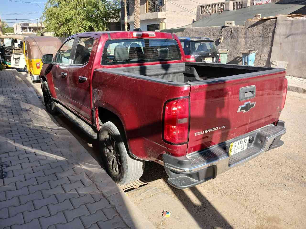 شوفرليت كوالرادو فول مواصفات ماعدا الفتحه سياره بيهه صبغ ٣قط بجم جاملغ أمامي ودعاميه اماميه وبنيد الجاملغ الثاني بي شخوط بخيته جماليه محرك ٦سلندر ممتاز السعر ١٧٥ ورقه وبيهه مجال بسيط مكاني بغداد ***********بيع
