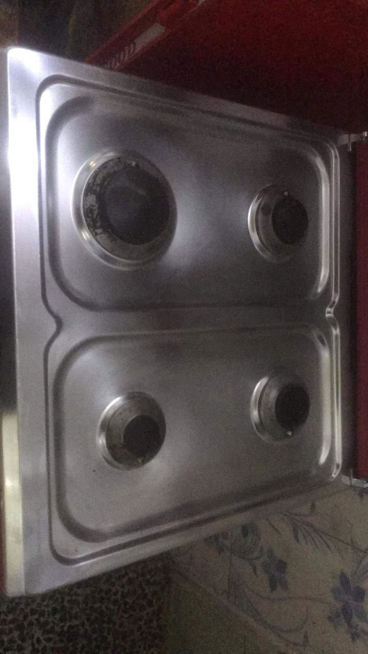 ميز بلازمه كلش نضيف اخو الجديد سعره ٤٠ 
طباخ شغال فرن او عيون من فوك نضيف عل فحص قفله ٥٠ 
فلتر مي استخدم قليل كلش سعره ٢٠ 
مكاني الشعب


**إذا كنت صاحب هذا الإعلان وتريد حذفه لأي سبب، رجاءا أرسل رسالة إلى الدعم الفني**