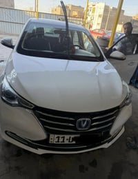 شانجان L7 موديل 2025  سياره نضيفة  داخل جلد مخمل  شاشه حساسات  فتحة سق...