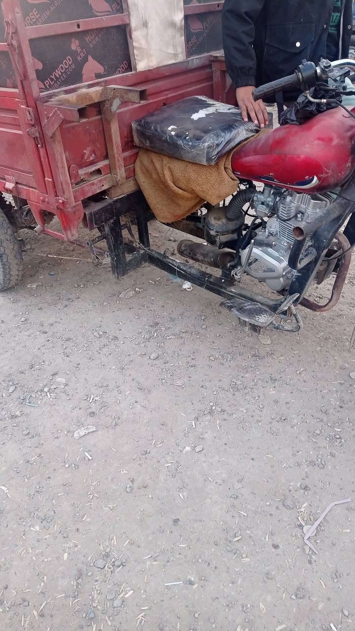 سلام عليكم ستوتة موديل 2015 مكينة بل جيس صار 3تيام من شادهة تايراتهة نضيفة بديهة كلش نضيف ستوتة خير من اللة مال شغل اوراقهة كاملة اصولية  مليون وربع وبيهة مجال العنوان بغداد  
*********** بس هاذة كلوب لكدام جيب كلوب وشدة ضفيرتهة كلهة شغالة جديدة
