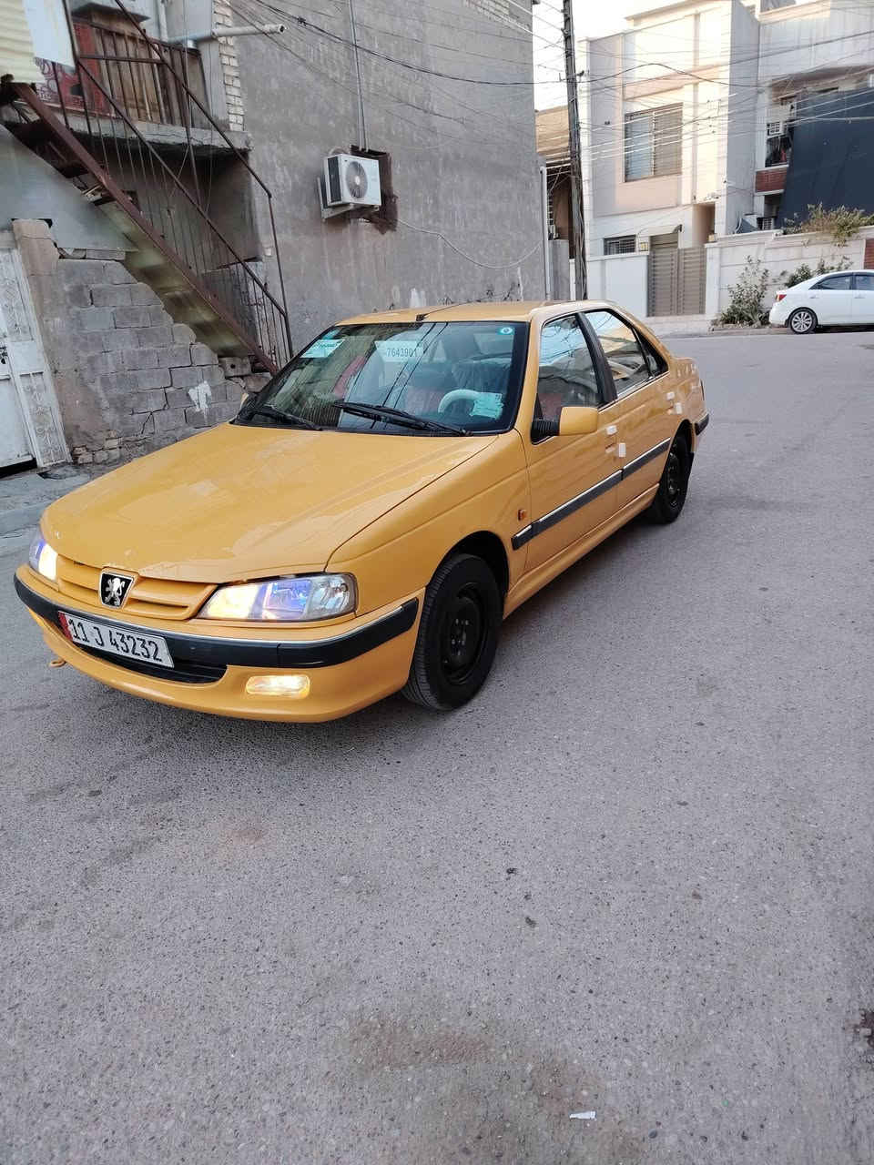 السلام عليكم
بيجو بارص موديل ١٥ كفاله كير ومحرك وتبريد تخم دايرات جدد حداديه جديده كهربائي كلها شغاله مابيها نقص ترايك وين متريد هزه وسنويه جدد خط وبحث جدد                 السعر ٤٩ وبيها مجال بصيط عنواني بغداد الاستفسار اتصل ***********
