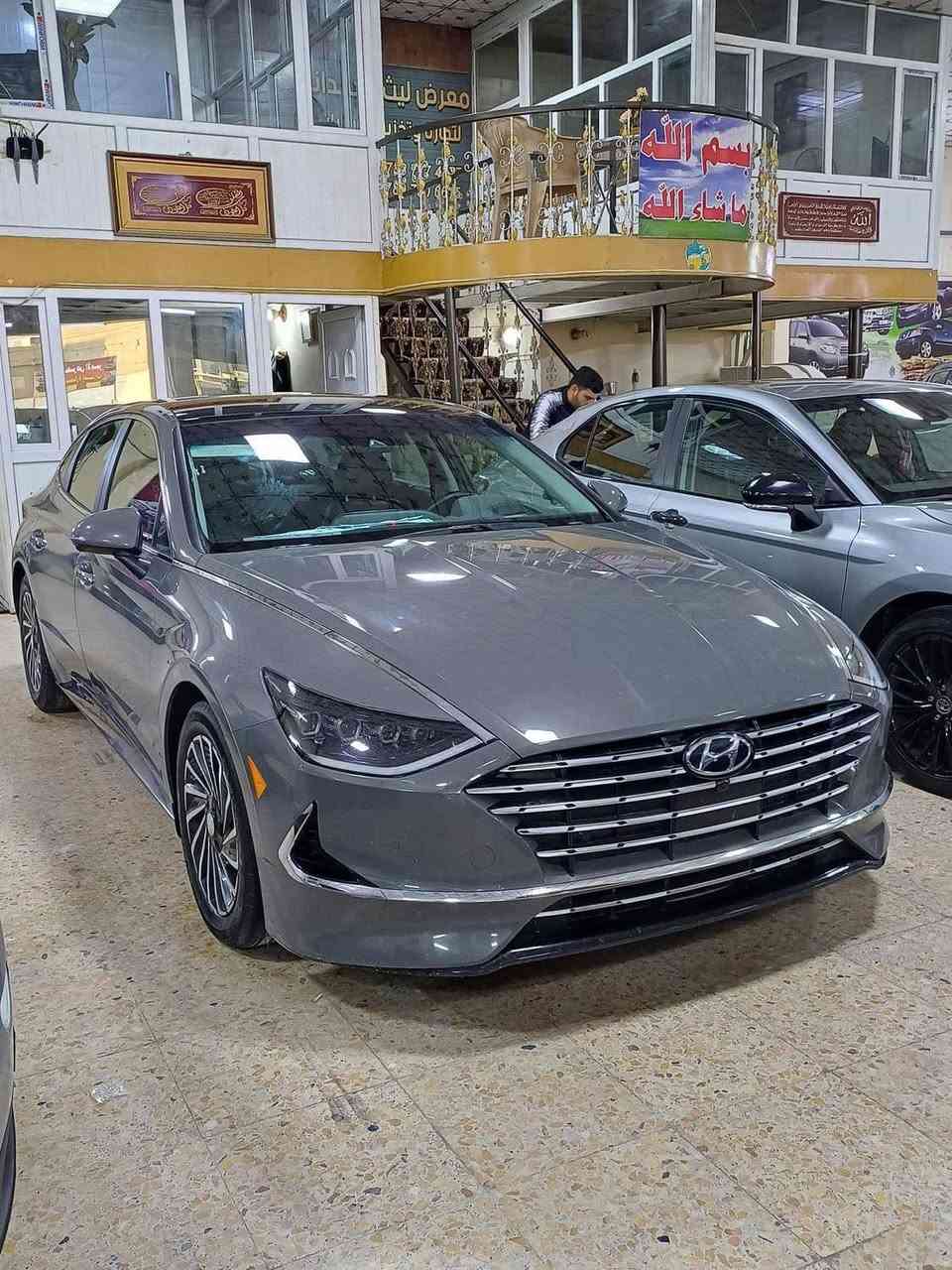 سوناتا موديل 21
محرك 2000 دوش

هايبرد

ويل كب بلادي 

جام ذكي 

صندوق ذكي 

داخل جلد اسود

كشنات كهرباء اماميه

كاميرات عدد5

بردات خلفيه بلاديه 

داتا شو 

تخم تاير جديد كوري

رادار امامي 

رادار خلفي

رادار جانبي

حساس امامي 

حساس خلفي 

تدفئه وتبريد كشنات 

تدفئه ستيرن 

سياقه ذاتيه 

تحكمات استيرن جهتين

شفتات ستيرن

ماشيه 110 الف

السياره كامله مابيهه اي نقص

رقم بغداد 

السعر 175 وبيها مجال بسيط 

العنوان الفلوجة 

***********
