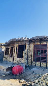 مقابل مجمع الربيع • ٢٠٠م • غرفتين