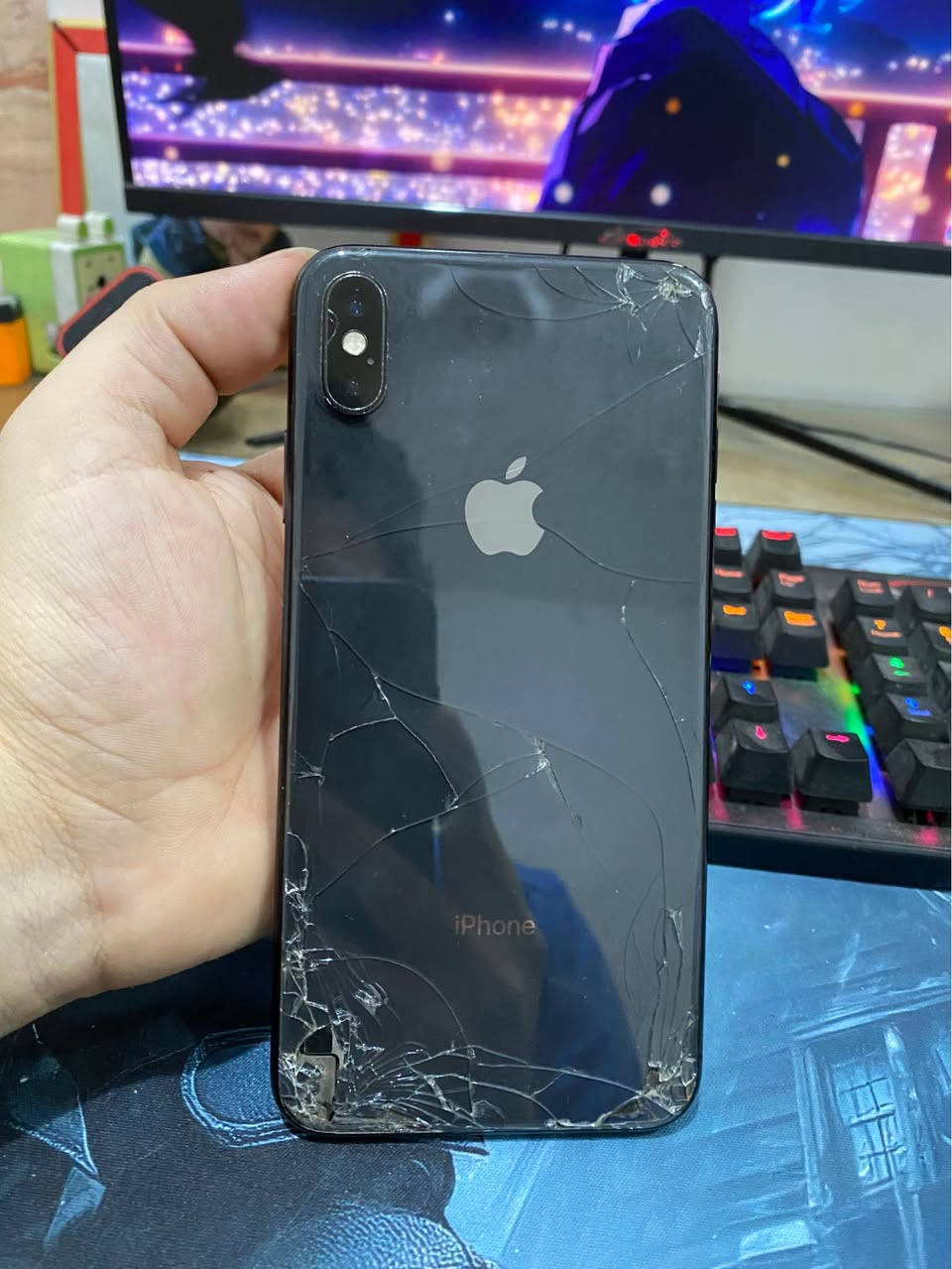 ايفون xs max
ذاكره 64
بطاريه 75%
جهاز مكسور ظهر ومستبدل شاشه اصلي كله شغال
للبيع 140 الف
*********** بغداد الدورة بغداد, العراق
