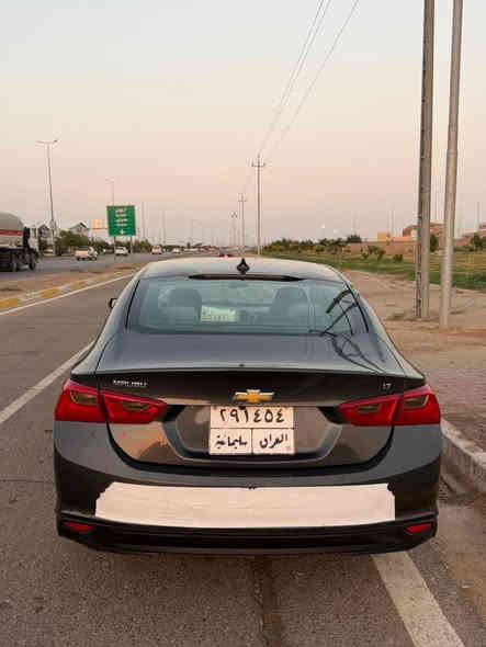 مالیبو ٢٠١٨
بدون صبغ
بس بيها بارد
مواصفات LT
ماشية 110 Mile
٥ بصمات
تبريد مركزي
تحديد سرعة
كيج الكتروني 
عادي_اوتماتيك
كير و محرك بدون مشكله حتي جيك انجن ميشتغل 

سعر ١١٣ ورقه و بيها مجال شوية
0776 476 7331
