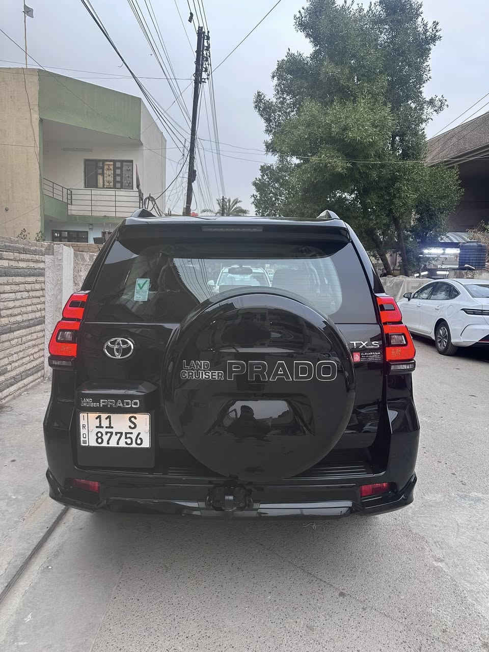 لسلام عليكم
برادو موديل 2022
ضمان شركة ساز فئة السيارة Txs سبعينية  السيارة محرك ستة سلندر السيارة فول مواصفات داخل قرميلي السيارة مكفولة كفالة عامة على وضعية الشركة استعمال نظيف جداً والسيارة ماشية 48 كيلو 
والسعر 437$
والمكان السيدية
وهذا رقمي ***********
