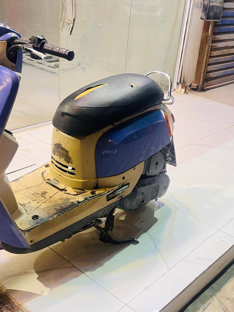 دراجه بوليسي نوزل دراجه كلشي ما بيها نظيفه مطاني ناصريه مركز رقمي *********** ناصرية, ذي قار
