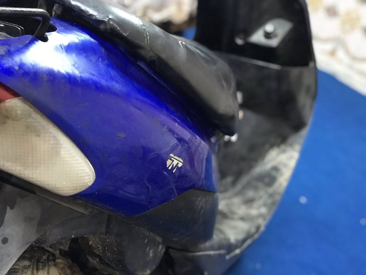 سلام عليكم دراجه للبيع سازوكي دراجه كامله كهربائيات كله شغال بس كابريتره وصخه ابيع كوم حديد سعر 100 بي مجال مكاني بصره المعقل ***********
