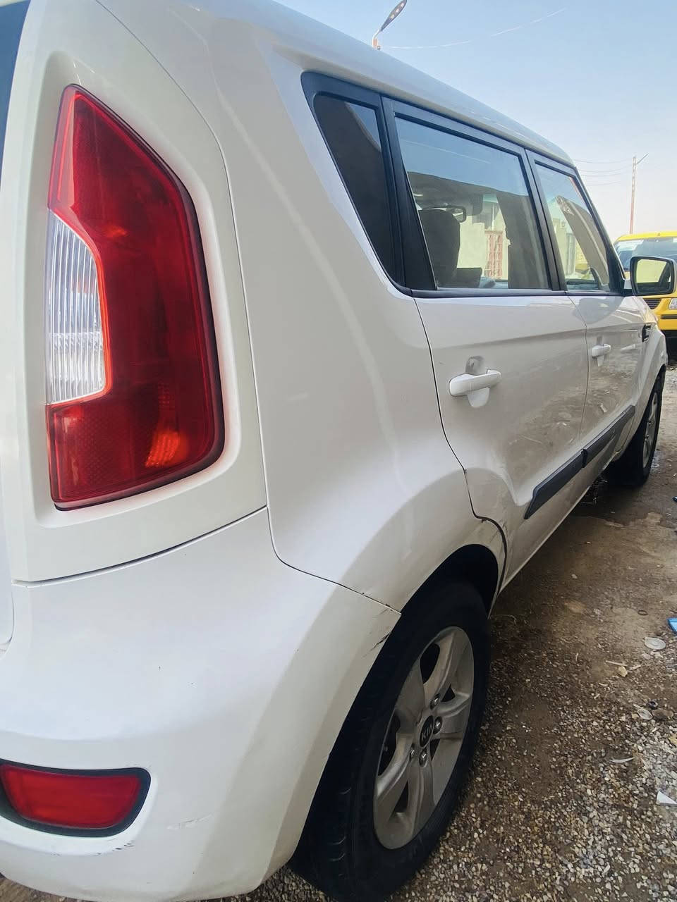 صول موديل ٢٠١٢ امريكي رقم كربلاء انكليزي بسمنه حادثها جاملغ الايمن ونص البنيد وبيها الجاملغ الخلفي الايسر صبغ مكينه ١٦٠٠ وكير وحداديه وتخم تاير كله جاهز
مكانها بالديوانية سعرها ((٩٠)) وبيها مجال قليل للشراي اتصل وتدلل 
***********
