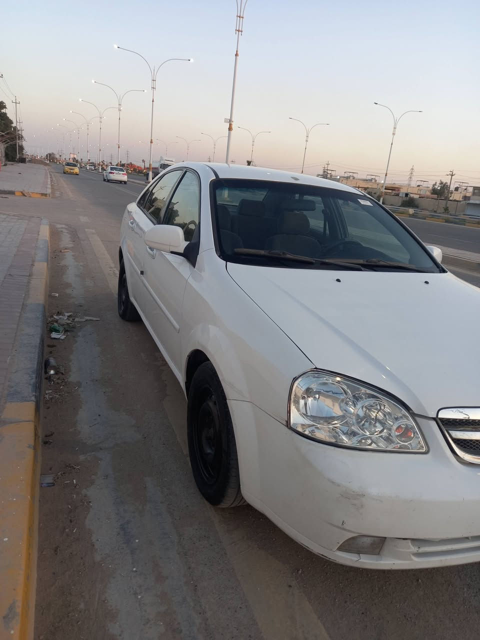 السلام عليكم اوبتره موديل ٢٠١١ رقم ذي قار ألماني سنوية جديدة شرط التحويل ضربتها جاملغ وبنيد مبدلات اصلي كير ومكينه شرط تخم تاير حدادية سيارة جاهزة سعرها ٦٨ مكاني سماوة الشراي يتصل ***********
