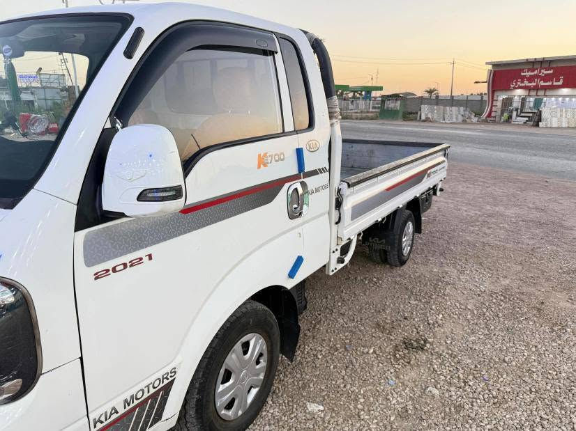 كيا 2700 للبيع 
موديل 2021 مكفوله كفاله عامه السعر 135$ بيها مجال بسيط للشراي السياره بأسمي مداور ثاني يوم 
المكان النجف. المناذره للتواصل (***********)
