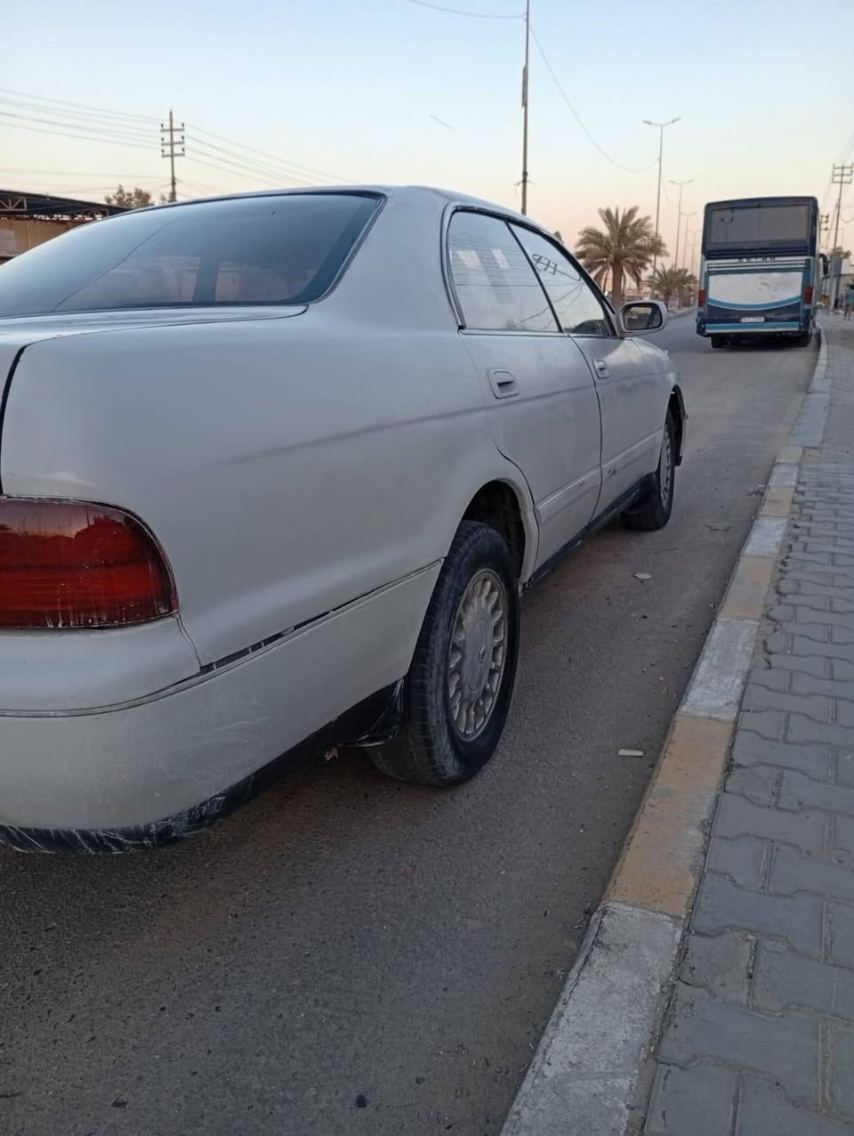 بطه 91 رقم مثنئ صاعده هزه سنويه منتهيه سنتين مالكه يريد تحويل مكفوله من النقل والكص والاصوليات مكفوله من الضربه السياره صبغه بلادي جارد كير ومحرك جدد بمعنئ الكلمه تبريد مجوعه كامله صار يومين ينطي هوا حار حداديه جديده تخم تاير جديد كهربائيات شغاله سياره مال جناي السعر 35ورقه وبيه مجال اتصال فقط مكان السياره نجف ***********
