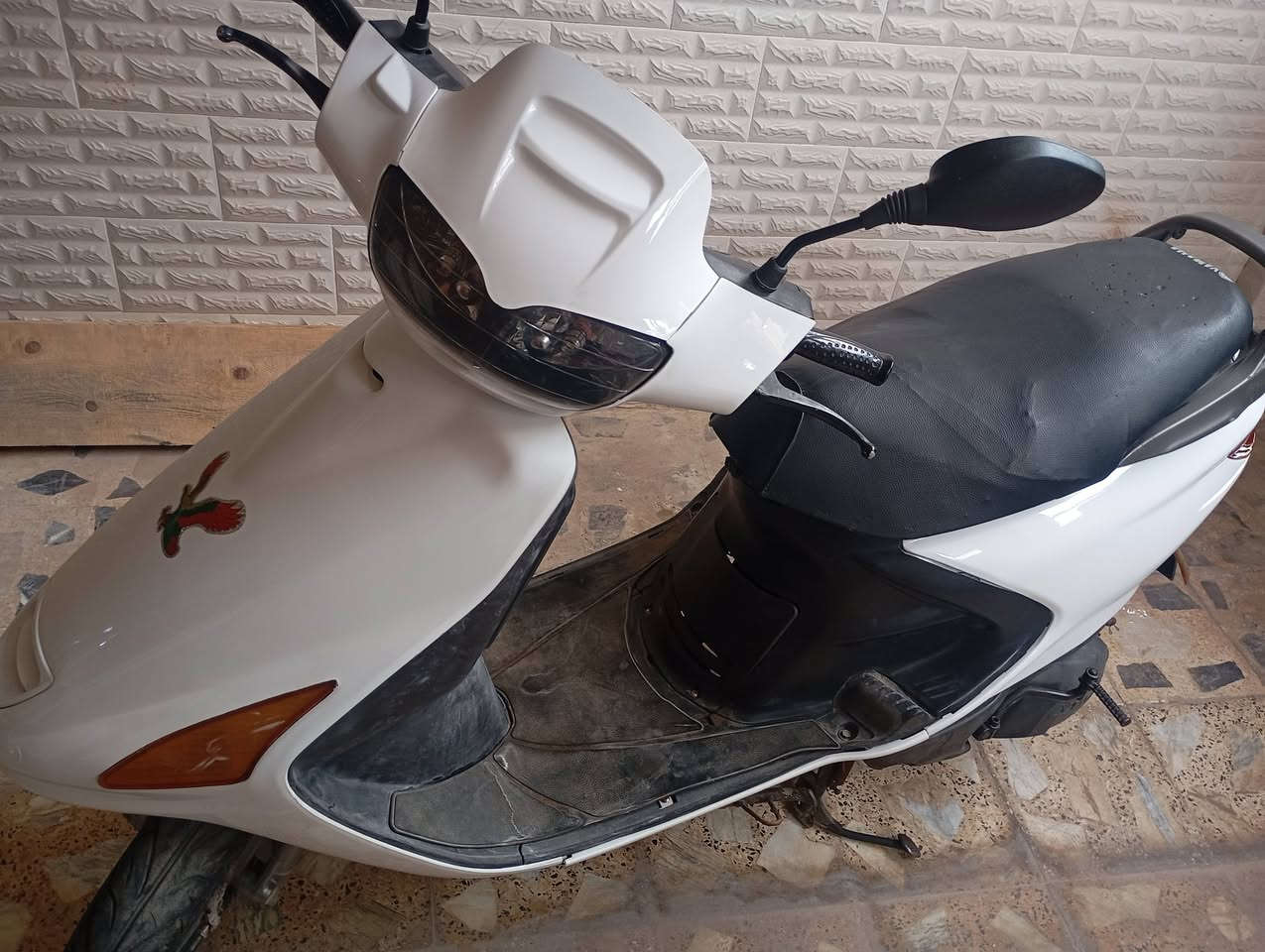 دراجة فراشة للبيع
من المعرض للبيت 
السعر 500 الف

العنوان /
النجف - حي السلام

التواصل على الخاص


**إذا كنت صاحب هذا الإعلان وتريد حذفه لأي سبب، رجاءا أرسل رسالة إلى الدعم الفني**