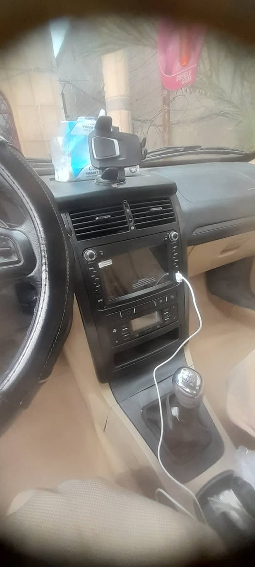 ✨اسلام عليكم 
🪽للبيع بيجو بارص 
🍃الموديل2024
🚧السيارة كفالة
⚓السيارة صدر
🗿حدادية% 💯 
🖲️السيارة بسمي 
💽رقم انكليزي
💻تحويل مباشر
⚜️تحكم استيرن 
☢️صفحتين 
☣️اشاير مري  +حساس
⬛شاشة 
❄️تبريد ثلج 🌬️
🤒تدفة 🌡️
🎥كامرة 
🔋السيارة 
💎فول مواصفات
🛑1_منضومة غاز ♐ 
🛑2_منضومة بانزين⛽
🏎️السيارة جاهزة 
🧭ماعوزهة اي نقص 
ماشيه شبه الزيرو 16 الف فقط 
وتنسى بعد البانزين 
السياره مال بيت مو تشتغل تكسي دوشمه الارضيه جلد بيجي
رقم قادسيه 
***********
