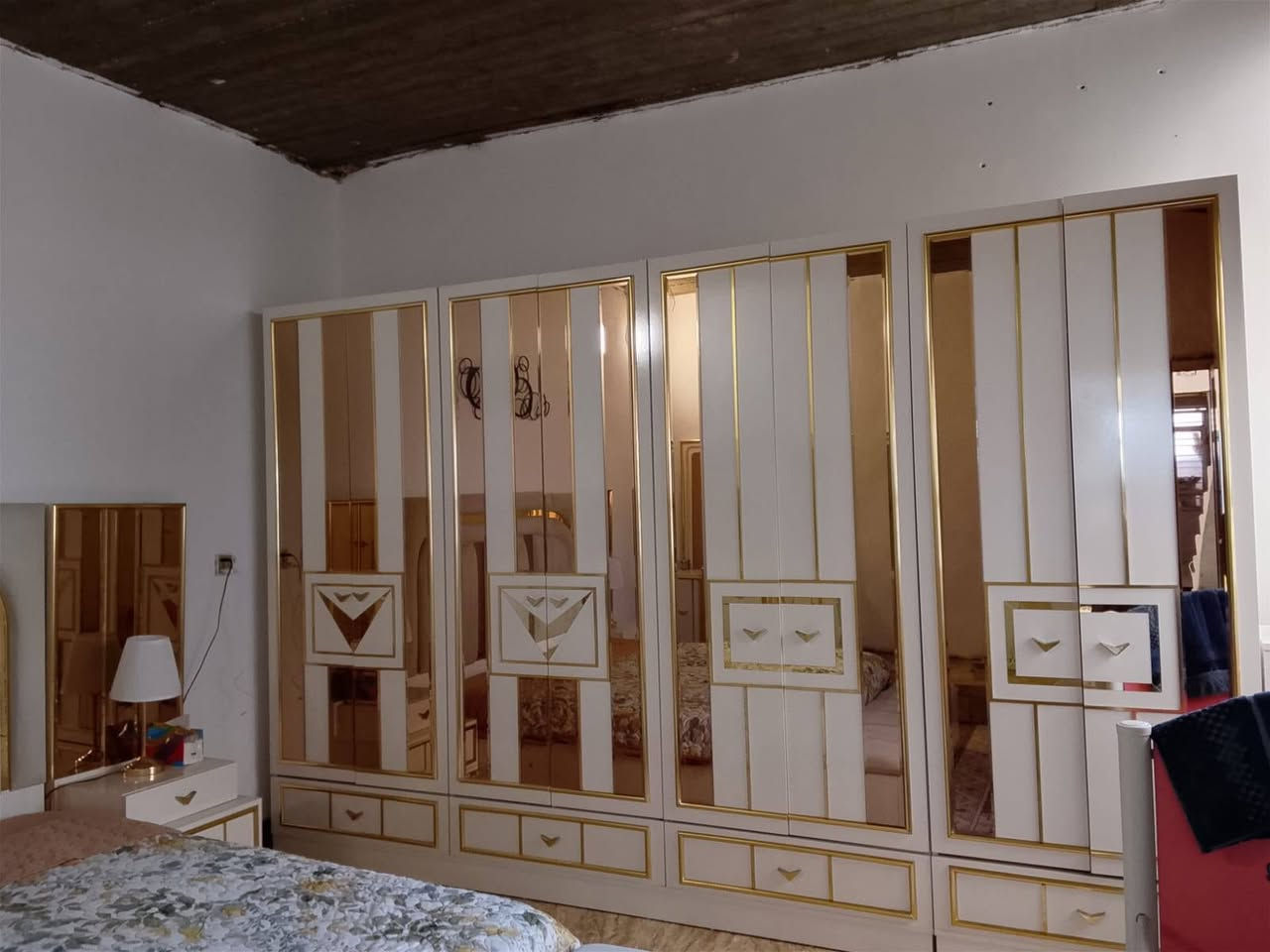 غرفه ٩ قطع اخت الجديده شخط مابيها ب٩٠٠ وبيها مجال
بايسكل نضيف كلش ب٦٥


**إذا كنت صاحب هذا الإعلان وتريد حذفه لأي سبب، رجاءا أرسل رسالة إلى الدعم الفني**