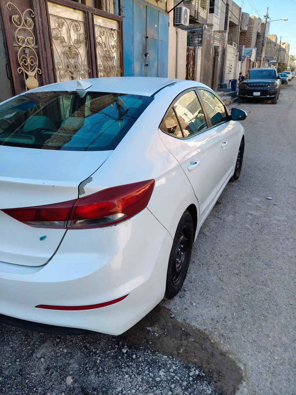 النترا امريكي
موديل ٢٠١٧
ليبل واحد
موصفات عاديه
مكانه بغداد ام الكبر
السعر ١١٥ وبيهة مجال لل شراي
للاستفسار ***********
