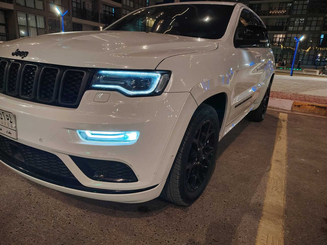 جيب ٢٠٢٢ خليجي Sوكاله هارلم ماشيه ٤٣ الف فول رادار امامي مكفوله وجديده
بانوراما
بصمه
كشنات جلد وكهرباء
داخل احمر
حساس امامي خلفي
شاشه كار بلي
كامره خلفيه
فورويل
ماوس تغير وضغيات لقياده
رادار امامي
رادار جانبي
لد نهاري
لايت زنون عدسه متحركه
زراك لايت
كشن سايق خزن ميمري
ستيرن كهرباء
تدفى ستيرن
تدفى تبريد كشنات
نضام اتو ستوب
دمام خلفي
سستم صوت سماعات
تشغيل عن بعد
برده خلفيه
مري جانبيه شفط قلابه ويه لبك
شفتات ستيرن 
رقم بغداد
للتصال***********
مكان سياره بغداد
