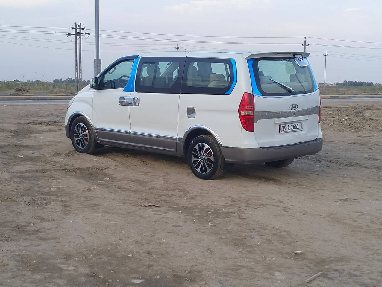 سلام عليكم ستاركس للبيع 2012
مفتوح ومحور مسكر رقم كربلاء 
خطها ناصريه كربلاء 
مكان السياره ناصريه مركز
السعر /160 وبيه مجال
***********
