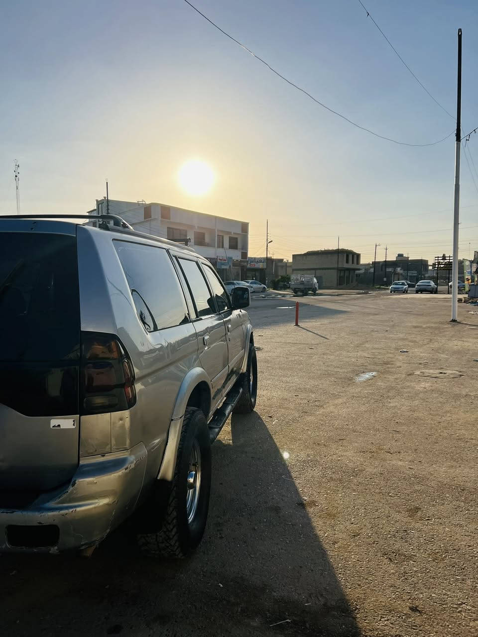 السلام عليكم مستبوشي ناتيفيا للبيع موديل 2000 السيارة كير عادي كير محرك خير من الله السيارة بيها جراد مثل ماموضح عدكم الرقم دهوك شرط التحويل السعر57 وبيها مجال بسيط  مكان السيارة بغداد لاستفسار اتصال او تساب ‭0776 421 1359‬
