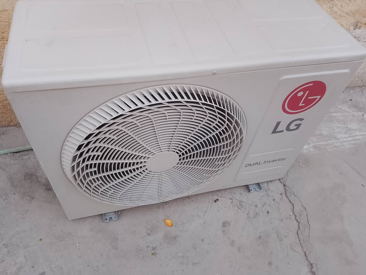 سلام عليكم سبلت LGللبيع انفيرتر2طن للبيع سعر 550
فقط الريموت ضاع


**إذا كنت صاحب هذا الإعلان وتريد حذفه لأي سبب، رجاءا أرسل رسالة إلى الدعم الفني**