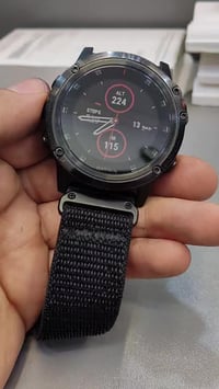 garmin fenix 5x plus نضافة 95 % حجم 51 mm تدعم خرائط العراق  شحن 14 يو...