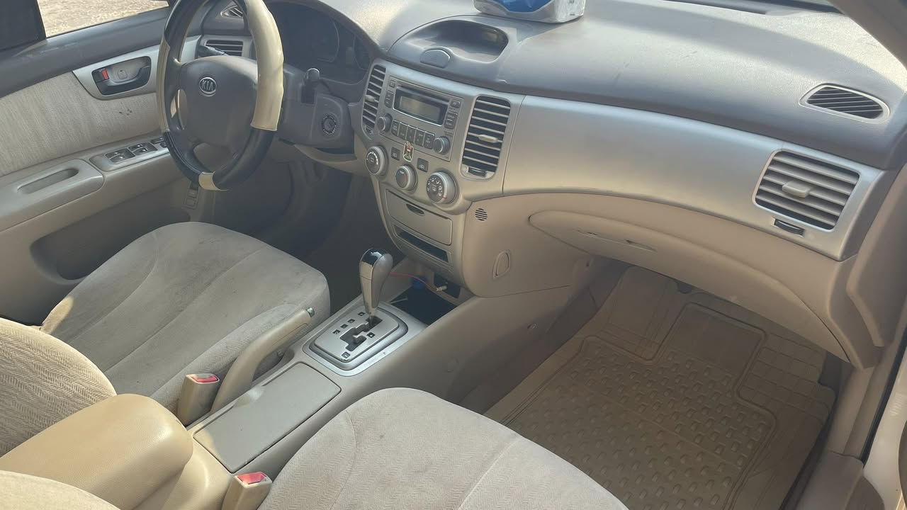 مكلف بالنشر اوبتما 2008 خليجي
صبغ فقط الحاملغ الخلفي نص
عنوان بابل شوملي
ستفسار 
‭***********‬
ملاحضه اي ستفسار فقط اتصال على الرقم
