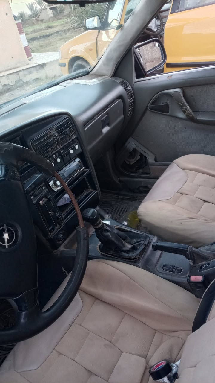 السلام عليكم اوبل رقم الانبار موديل 91 سنويا 28
سعر 26مكانه رمادي 
***********
