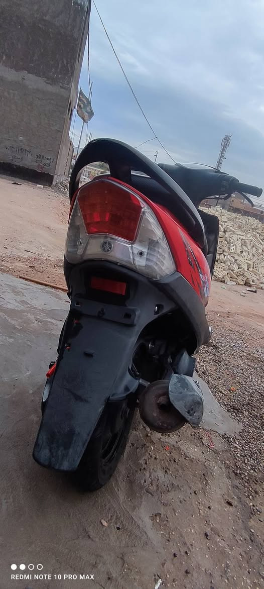 دراجه ماكس عده بلاديه المفتوحه مره واحده كفرات بلادي دراجه مال رومبا واي شيء ما ملعوب بها 650 وبيها مجال شويه للطيبين


**إذا كنت صاحب هذا الإعلان وتريد حذفه لأي سبب، رجاءا أرسل رسالة إلى الدعم الفني**