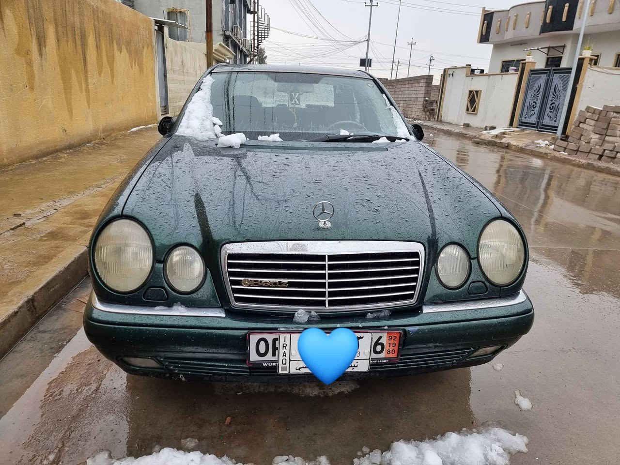 مارسيدس موديل ٩٦ محرك ٤ سلندر e280 w211 مري مواصفات 
1_مري شفط
2_بردات 
3_تبريد قطعتين ويه السويج 
4_كير عادي واوتوماتيك 
5_ فتحه سقف 
7_ويل ١٨
8_ مانع انزلاق 
9_ ثلاثه انضمه قيادة
10_ جامات كلها كهربائيه 
11_ تجوات الراس الخلفيه قلابه 
بعد بيها.هواي مواصفات ⚡️⚡️

السيارة نضيفه جدا بيها بونيد صبغ فقط وبيها جراد بالسقف من يم التكم فقط ايرباكات كلها شغاله بدون ضرر السيارة 

السعر اتصل على الرقم سعرها مناسب ***********✍️
مكلف بالنشر فقط ماعندي معلومات شكد سعرها بالتمام او شكد بيها مجال الي يشتري يتصل على الرقم وتدلل
