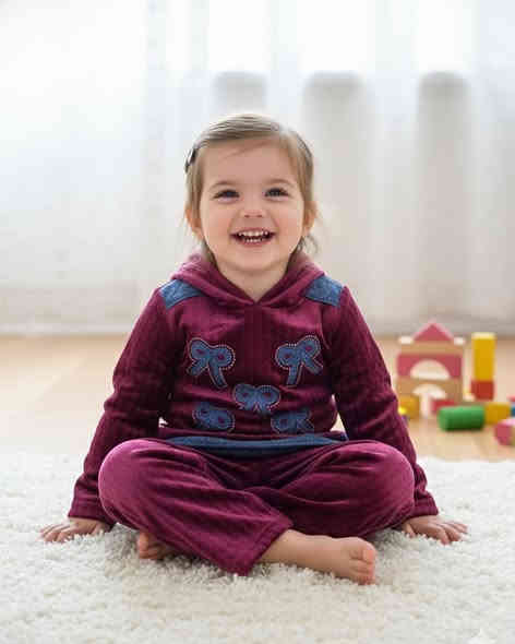 اهلا وسهلا بكم في سنتر طربوش ✨🌹

تراك بناتي درجه اولى  

قياسات رقم. 12.   13.   14. 
من عمر سنه او سنه ونص الى سنتين او سنتين ونص ثلاث
العنوان كربلاء المقدسة سيف سعد شارع النافوره مقابيل التعاون سنتر طربوش مقابيل محطه زمزم لغسل السيارات

يتوفر لدينا فرع خاص للجمله وباسعار تنافسيه 💯👉

للاستفسار *********** واتساب 👉✅

توصيل داخل كربلاء 3.000 شركه خاصه للتوصيل
