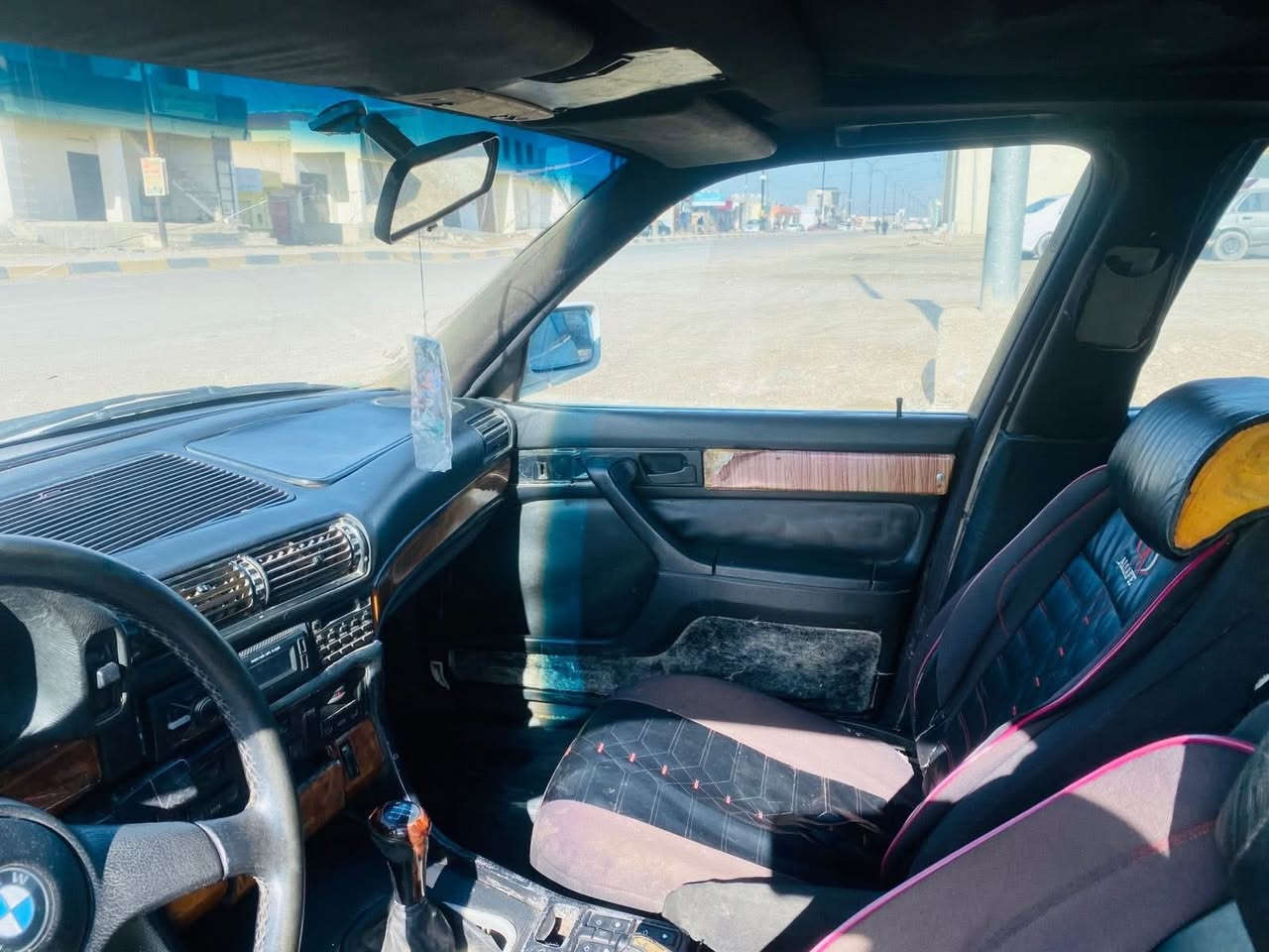 سلام عليكم بيئم ٧٣٥ محرك فل كير عادي صدر تواير جدد كهربائيات كلهه شقاله سياره حلوه ونشاط فول رقم نينوئ فحص شرط الوكاله وتحويل ولكشر شوف العين سعر ٢٥ ومراوس بطه أو ملكه ستفسار ***********
