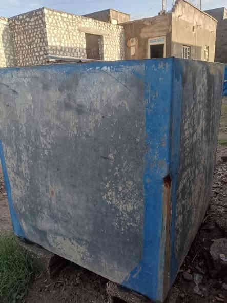 يوجد تانكي حديد مغلون الاصلي سعه 2500 لتر السعر 250 وبي مجال بسيط 
العنوان الرمانه البوعبيد للاستفسار ***********
