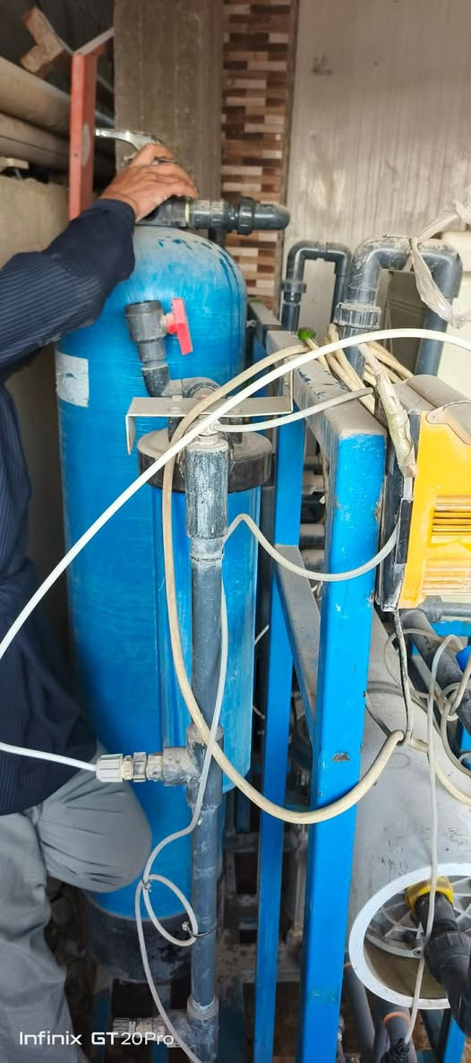 ياالله محطه ام الالف للبيع 
ماطور عامودي بنتكس 
ماطور طرحي بنتكس 
ملحقاته ميز ترس دبات مرتب 
مع ماطور بوستر 
مع تانكيات حجم 3000الاصلي 
السعر 15ورقه وبيه مجال قليل 
استفسار واتساب 
يوجد خدمة توصيل لجميع المحافظات العراق حسب الاتفاق 
***********
***********
