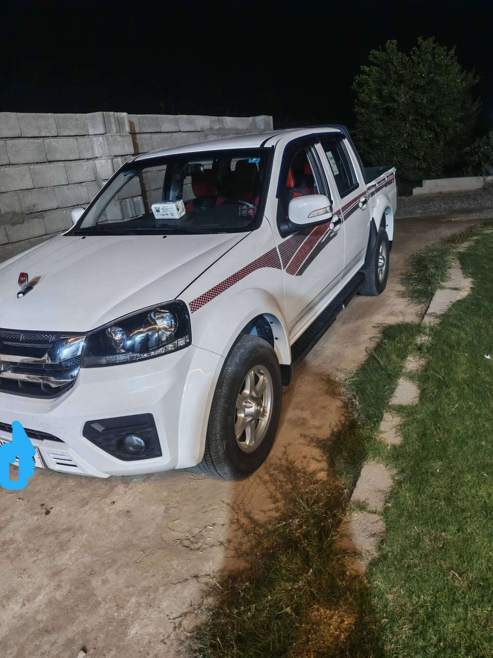 سلام عليكم كريت ويل 2025 رقم بغداد
دولي هزه وسنويه جديده سياره بوضعه الشركه ماشيه 23 الف ترايك زيرو شرط سياره مكفوله كفاله عامه 
الشراي يتصل غير متواجد عل فيس الرقم 
*********** مكاني صلاح الدين قضاء بلد
