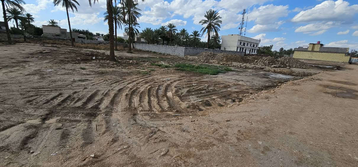 أهلا وسهلا بكم متابعينا الكرام.... الملاك للعقارات كربلاء 
🔥 قطعة بمساحة 500 متر الواجهة 20 والباقي نزال ركن بمجمع توزيع جديد كافة الخدمات متوفرة 
🔥 طابو زراعي سند 25 مكاتبة واقرار محكمة مع صاحب الأرض مباشر 
🔥 تبعد عن طريق الزوار 150 متر تصلح حسينية أو سكن 
🔥 العنوان >> كربلاء > شارع كربلاء حله >> تبعد عن سيطرة الإبراهيمية كيلوين وعن مركز المدينة باب طوريج 12 كيلو تقريبا 

🎬 يوجد فيديوا بالتعلقيات يوضح كلشي 

للأستعلام والأستفسار:

☎️ ***********          ☎️ ***********
                  محمد أبو ملاك الحسناوي
