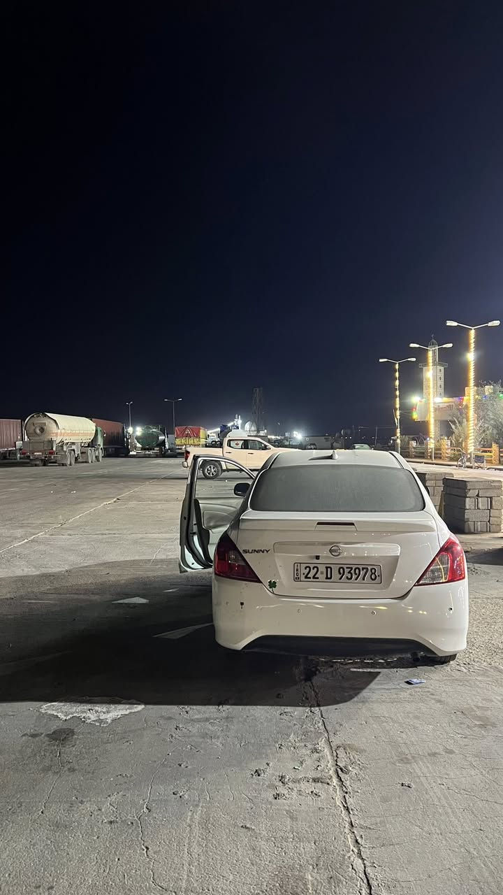 السلام عليكم وسيان سني 2024هندي بليته زركه سياره بيها بارد بخشم الجاملغ الايت راجع عليه وصاير بي بارد ومقسم هوه والباب سياره ماشيه 90الف السعر 115 العنوان دور الضباط ***********
