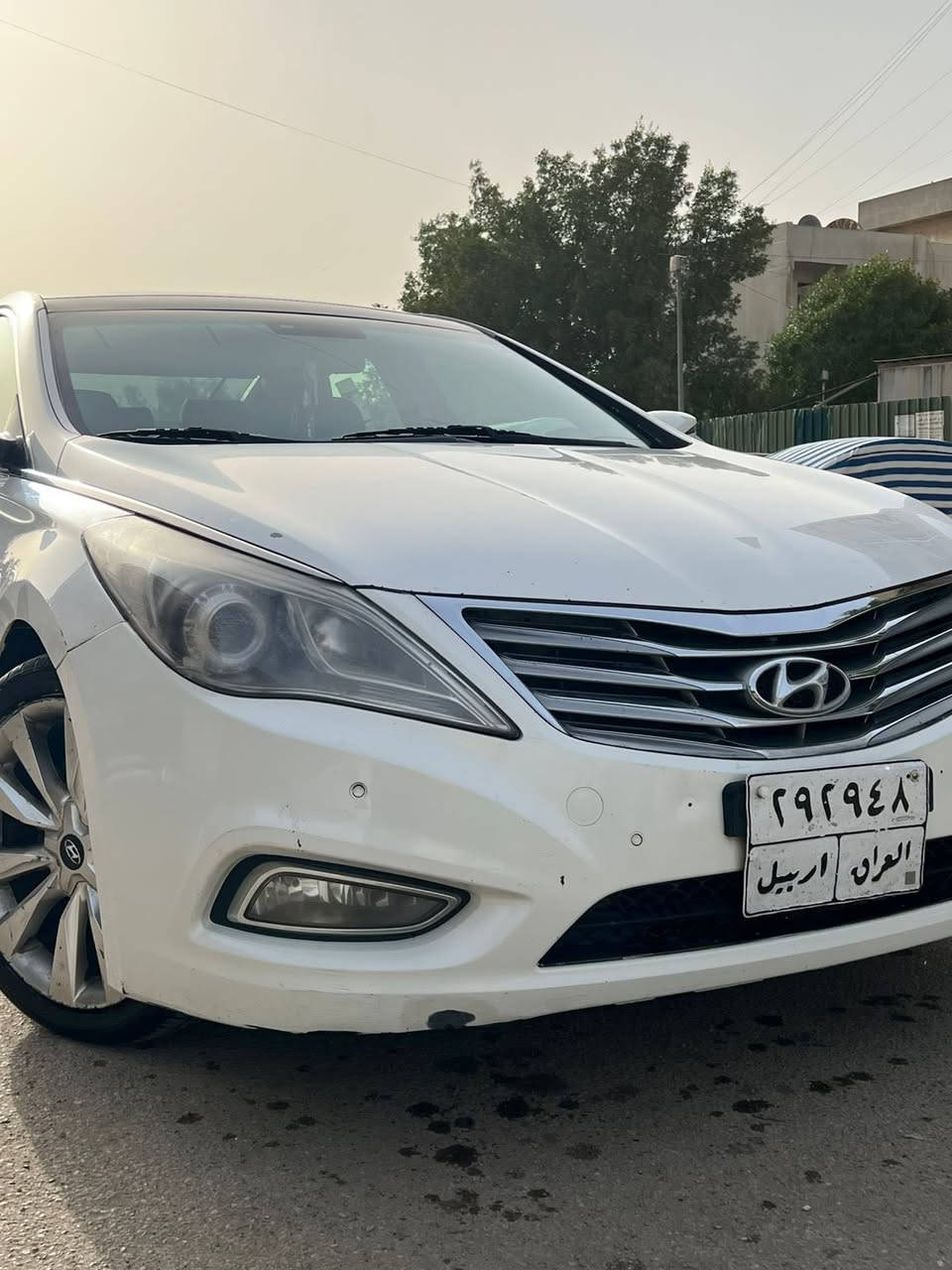 ازيرا 2013 مكفوله الحادث والصبغ بيها اماكن بارد قليل اربيل سنويه منتهيه من 2022 مكينه مفتوحه تبريد لو غاز لو كمبريسر وباقي مواصفات الازيرا معروفه السياره خير من الله 
***********
