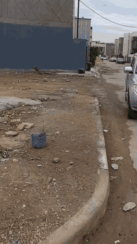 السلام عليكم 
عندي قطعه ارض تجاريه موقع مميز المربع الذهبي على 3 شوارع تجاريه مساحة 300 متر الواجه 21 متر على شارع تشرين والاتصال على *********** 📱
