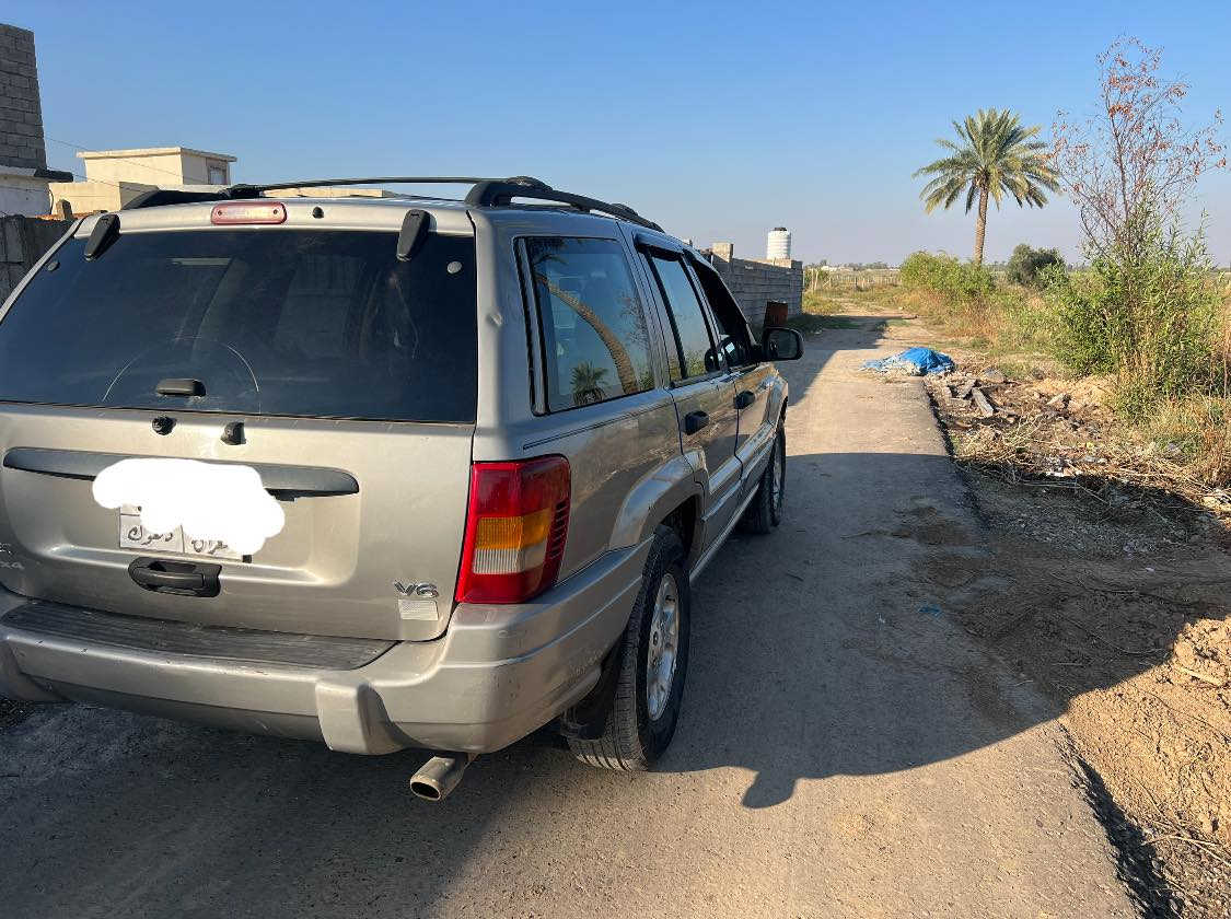 جيب 2000  رقمه دهوك شمالي مابيه قطره صبغ مكفوله محرك كير صدر تخم تاير كله جديد 
تبريد ثلج  سياره مال بيت  والله تحويل ثاني يوم اتريد وكاله اتريد تحويل الشراي يجي وتساب مكان السياره صلاح الدين 
السعر 70 ورقه اوبيه مجال حق الجيه
للتواصل وتساب ***********
