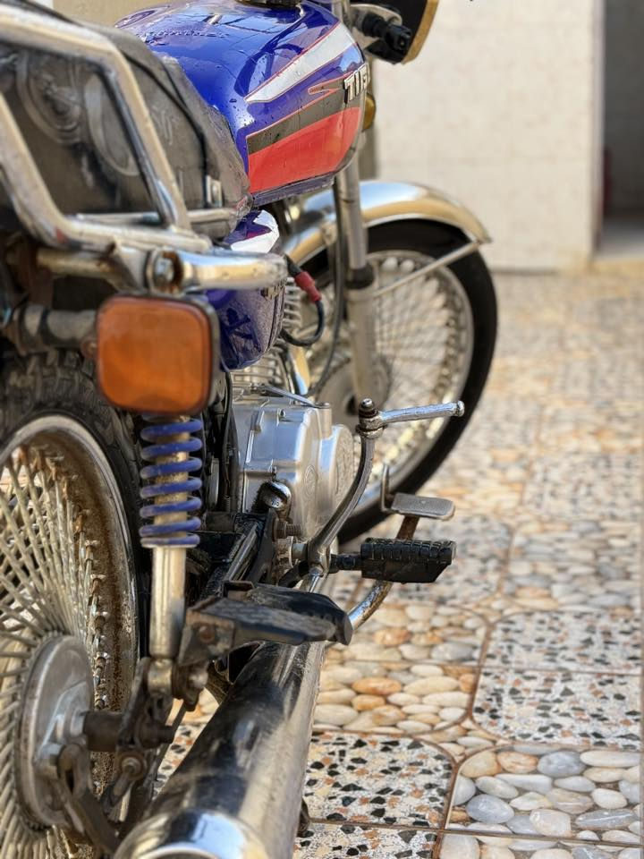 دراجة تايكر 2022 اوراق اصولي كاملة محرك مامفتوح العنوان شطرة الاستفسار على الرقم التالي ‭0780 742 9927‬
